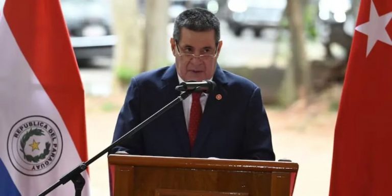 La salud de Horacio Cartes evoluciona positivamente