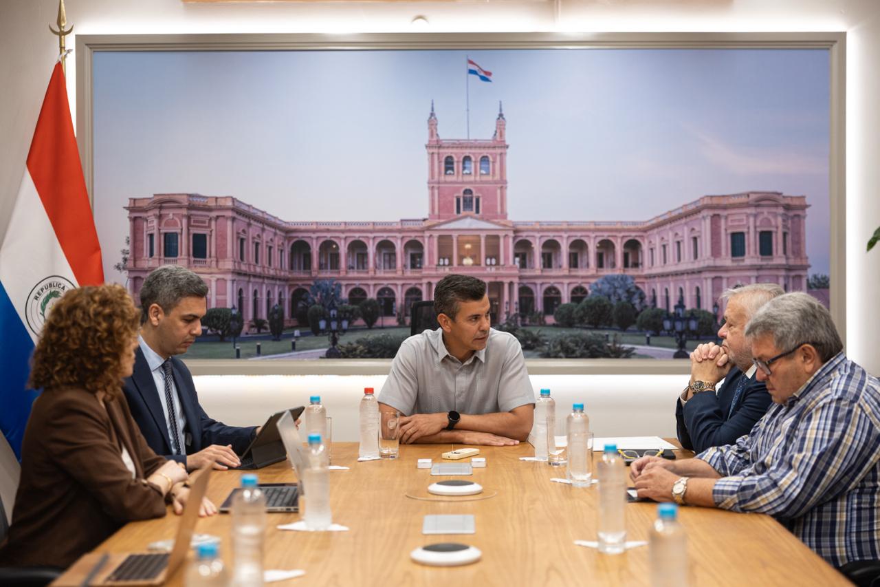Peña reafirma respaldo al IPS y exhorta a priorizar la gestión técnica