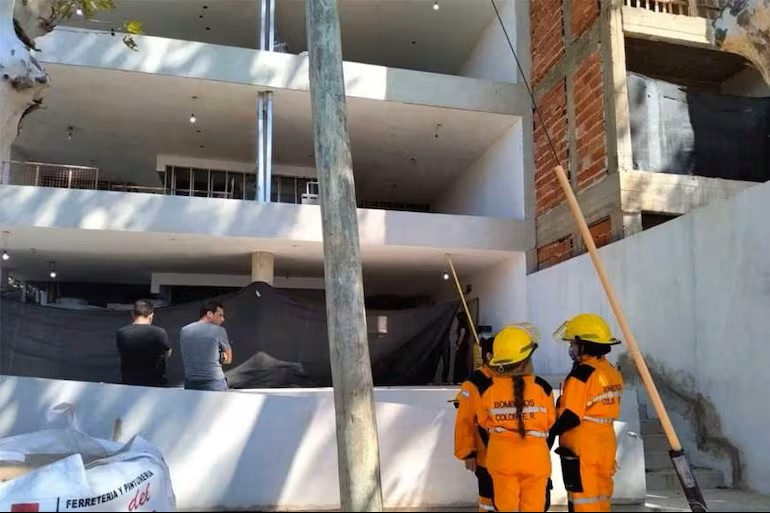 Macabro hallazgo en Entre Ríos: albañil paraguayo oculto en una pared