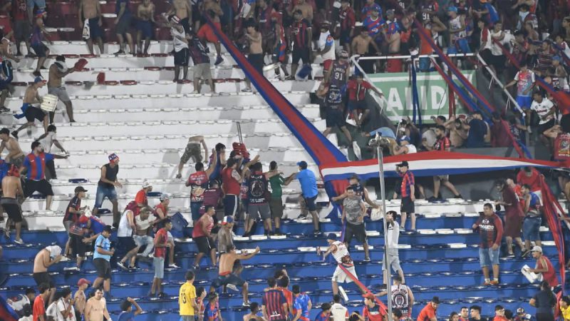 Policía aplicará medidas contra barrabravas