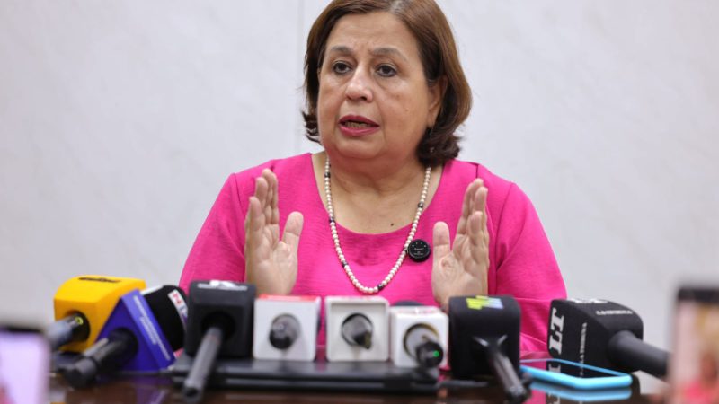 Esperanza Martínez dispara contra Peña: “Plata para influencers, mientras faltan medicamentos”