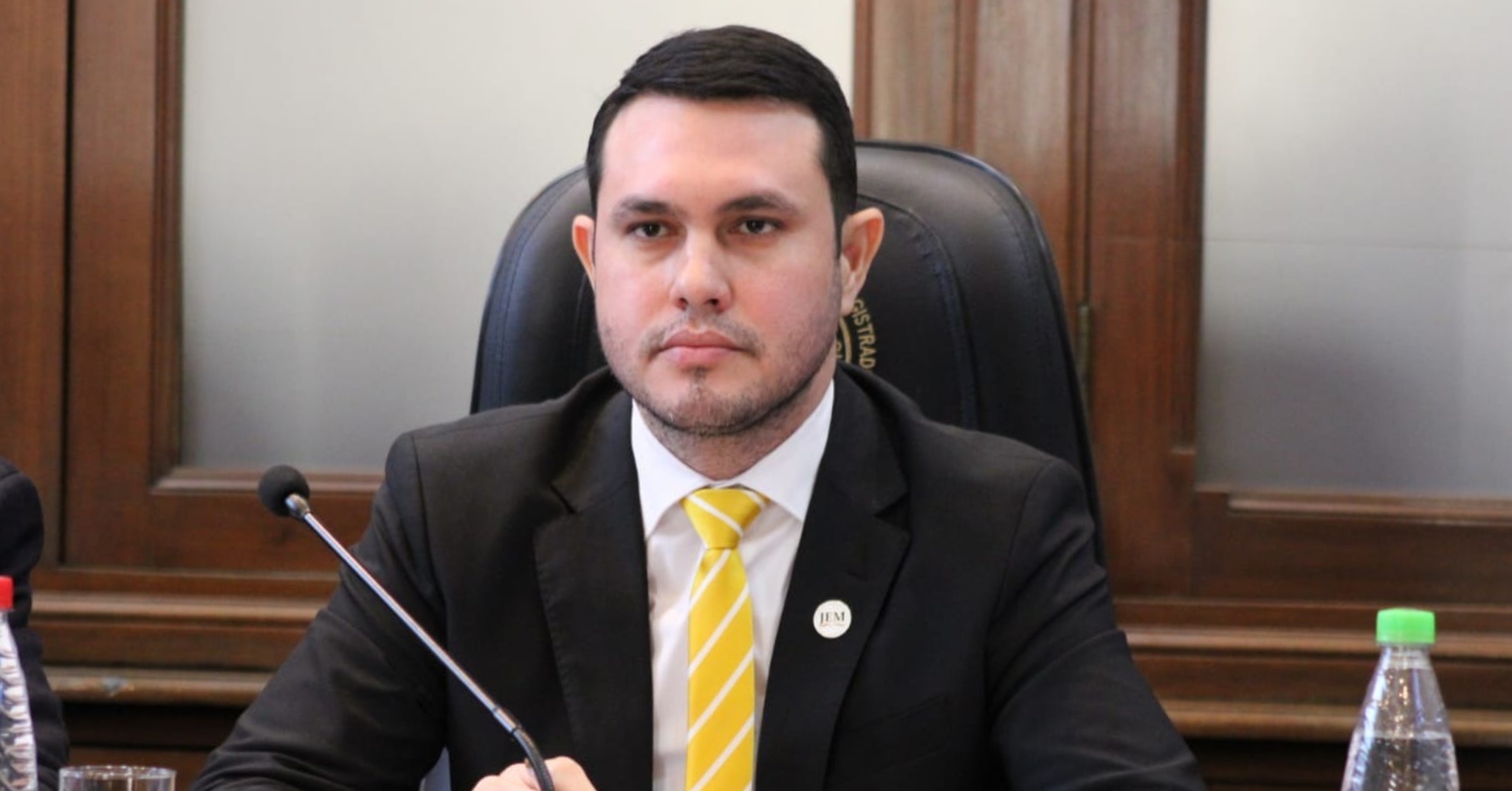 Disidencia colorada rechaza permiso y apunta a expulsión de Rivas