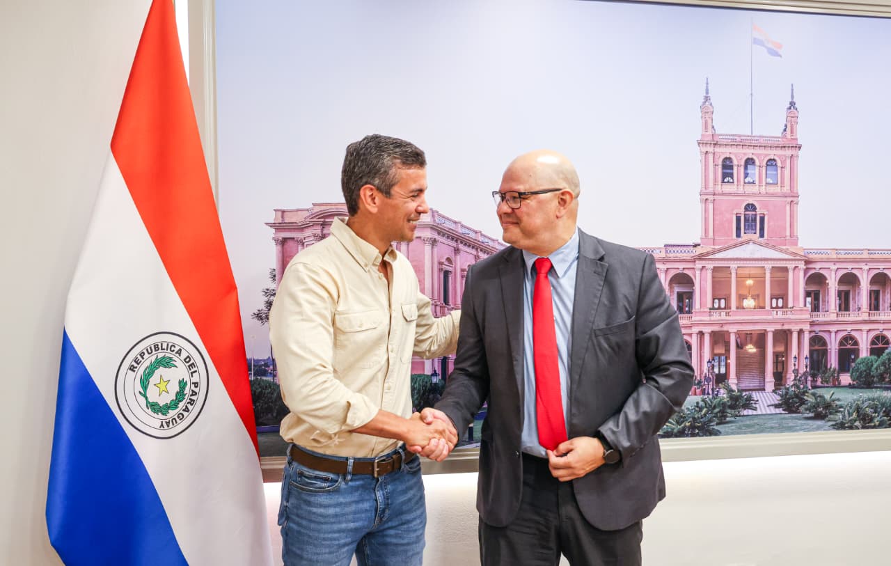 Peña designa a Lovera en el MEF para el segundo tiempo de su gobierno