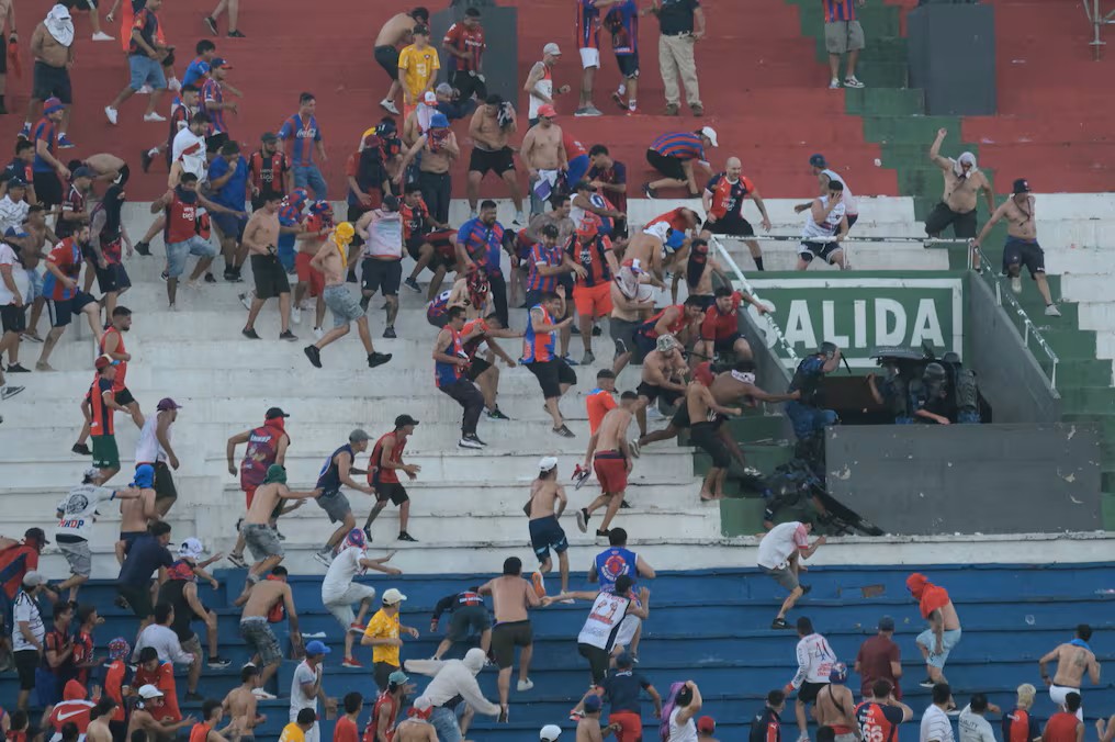 Violencia en el superclásico: 56 heridos y 48 detenidos exponen fracaso de seguridad