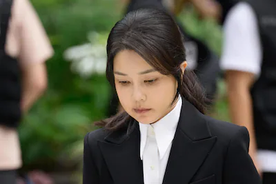 Ex primera de Corea del Sur dama irá a prisión por manipulación de mercado y sobornos