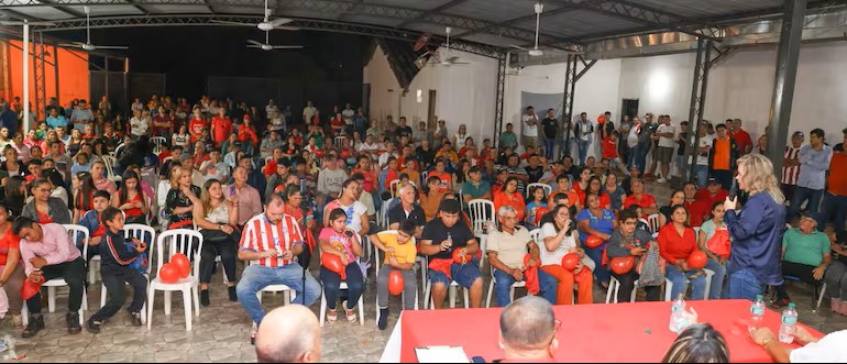 Samaniego critica al gobierno por ausentarse en demandas sociales en sectores necesitados