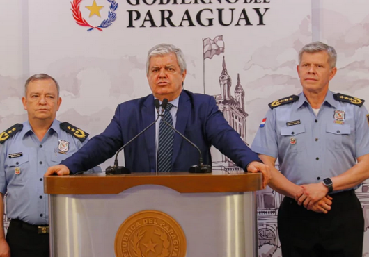 Enrique Riera defiende cambios en la Policía y habla de promoción, no de reemplazos