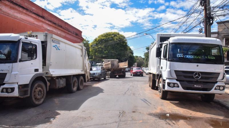 DNCP suspende compra de camiones de la Municipalidad de Asunción tras protesta de oferente