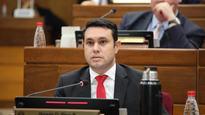 Documento interno revela amenaza directa de Hernán Rivas a la fiscala Sánchez