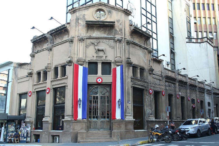 En el JEM piden remover a juez imputado por mafia de pagarés