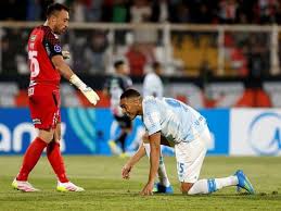 Erró tres penales en seis minutos y su equipo no pudo ganar