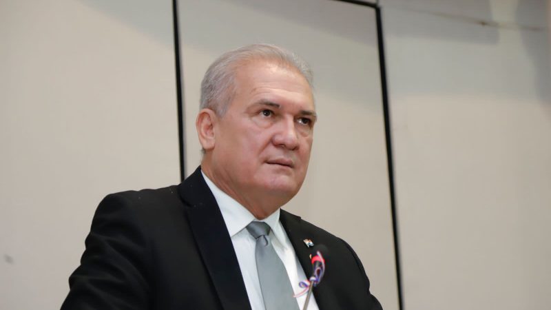 Emiliano Rolón Fernández pide mayor presupuesto para el Ministerio Público