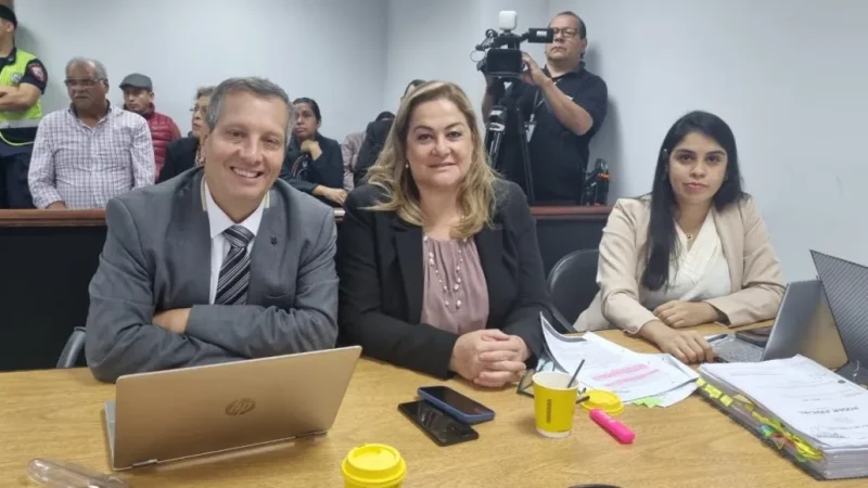 Condenan a la abogada María Esther Roa por difamación